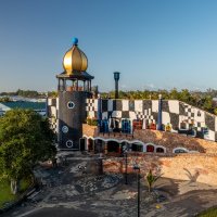 hundertwasser art centre with wairau m\u0101ori art gallery