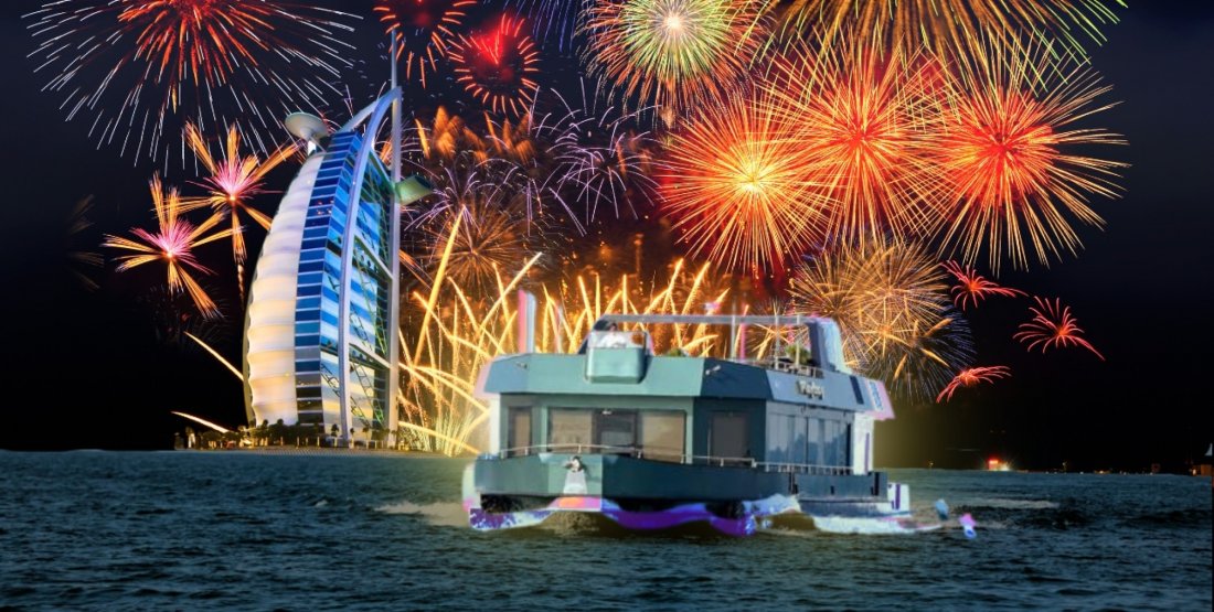 Luxury Yacht New Year Party in Dubai