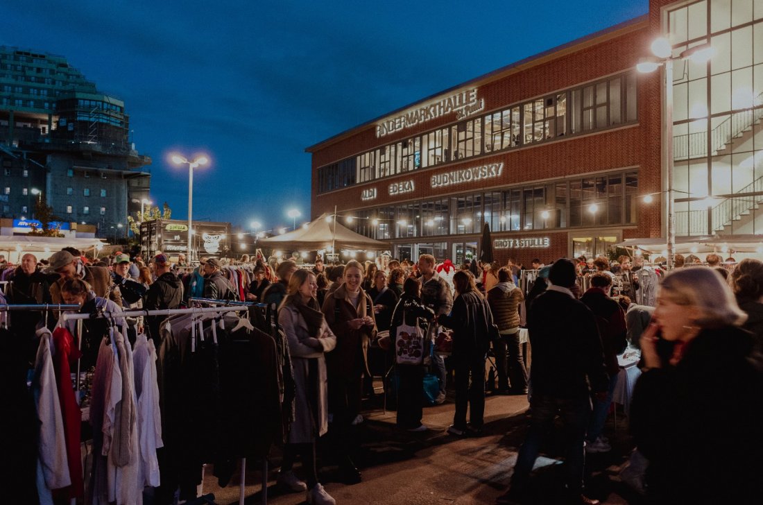 Nachtflohmarkt Rindermarkthalle St. Pauli