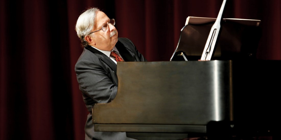 By Women: A Lecture Recital by \u015eahan Arzruni