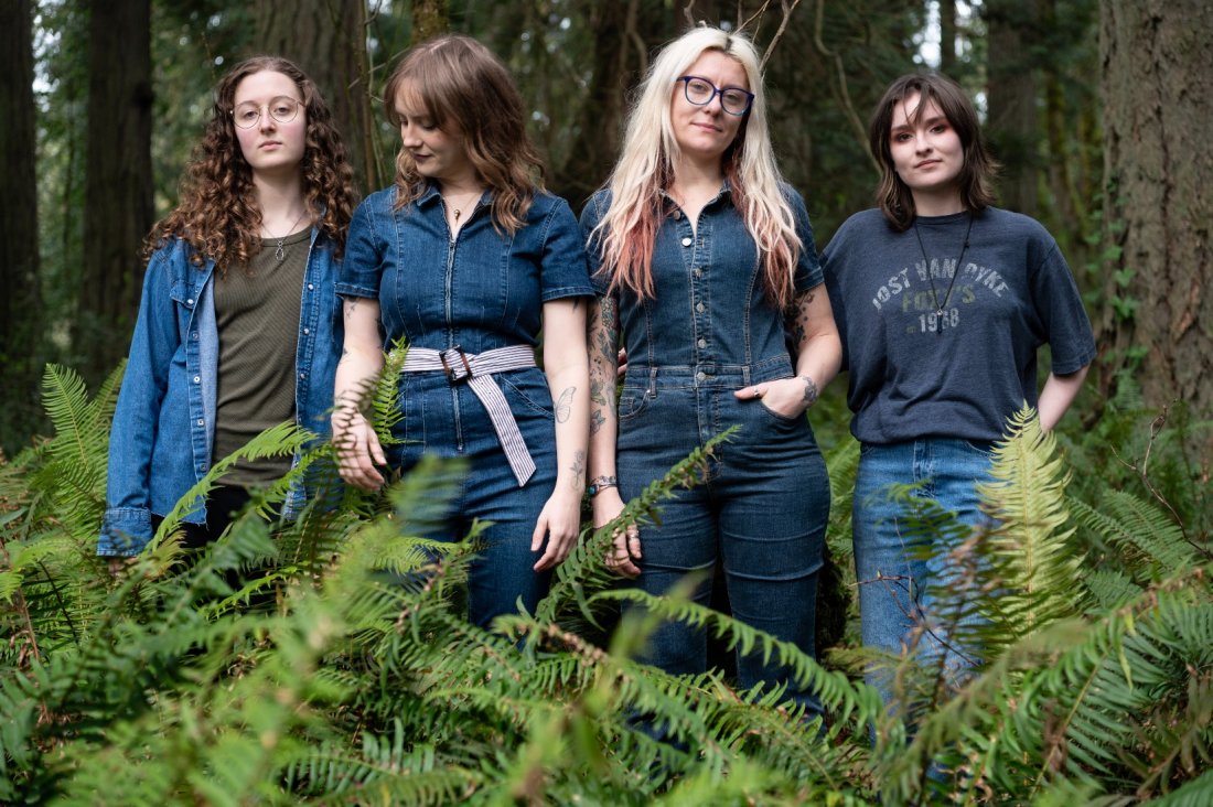 Fern Spores, Flying Caravan, & Stephanie Strange 