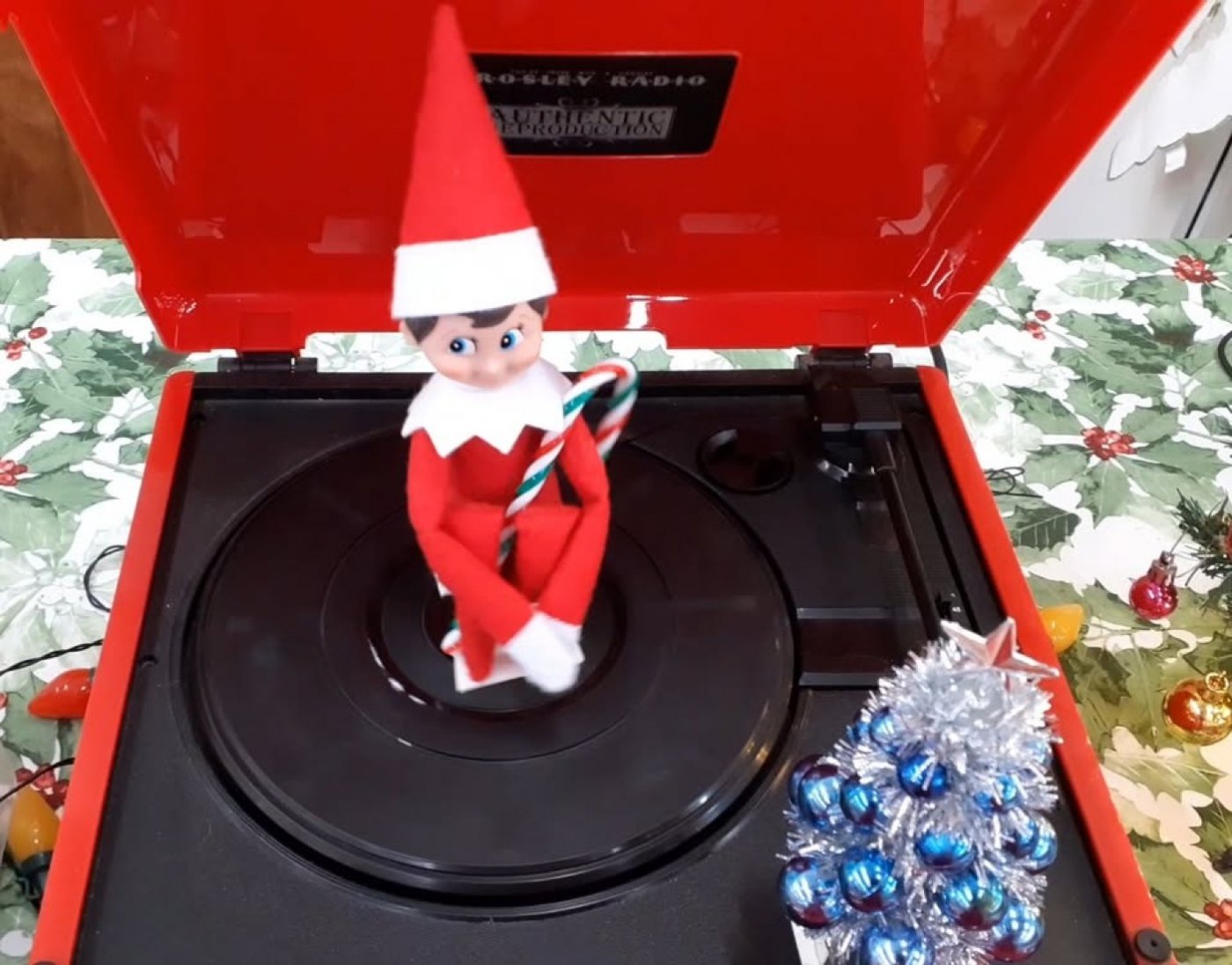 A Very Merry Christmas Record Fair