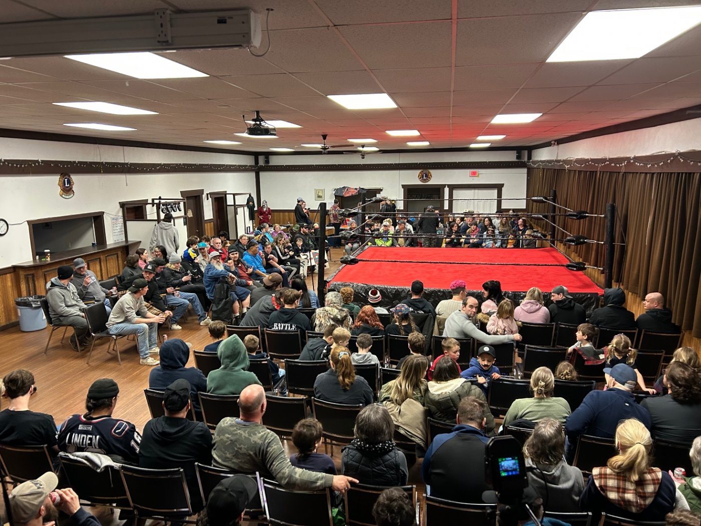 Live Pro Wrestling in Cedar