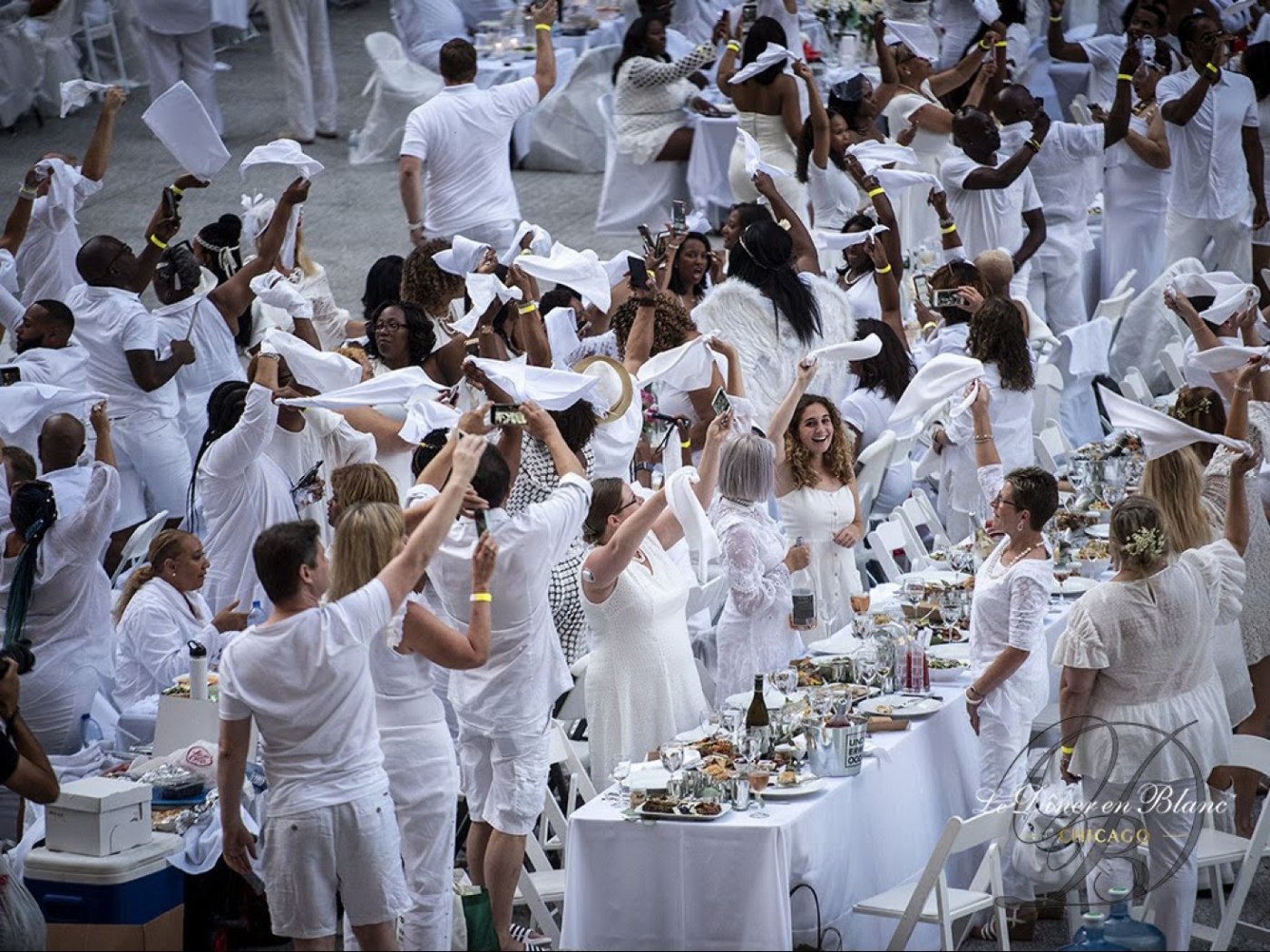 Le D\u00eener en Blanc Chicago
