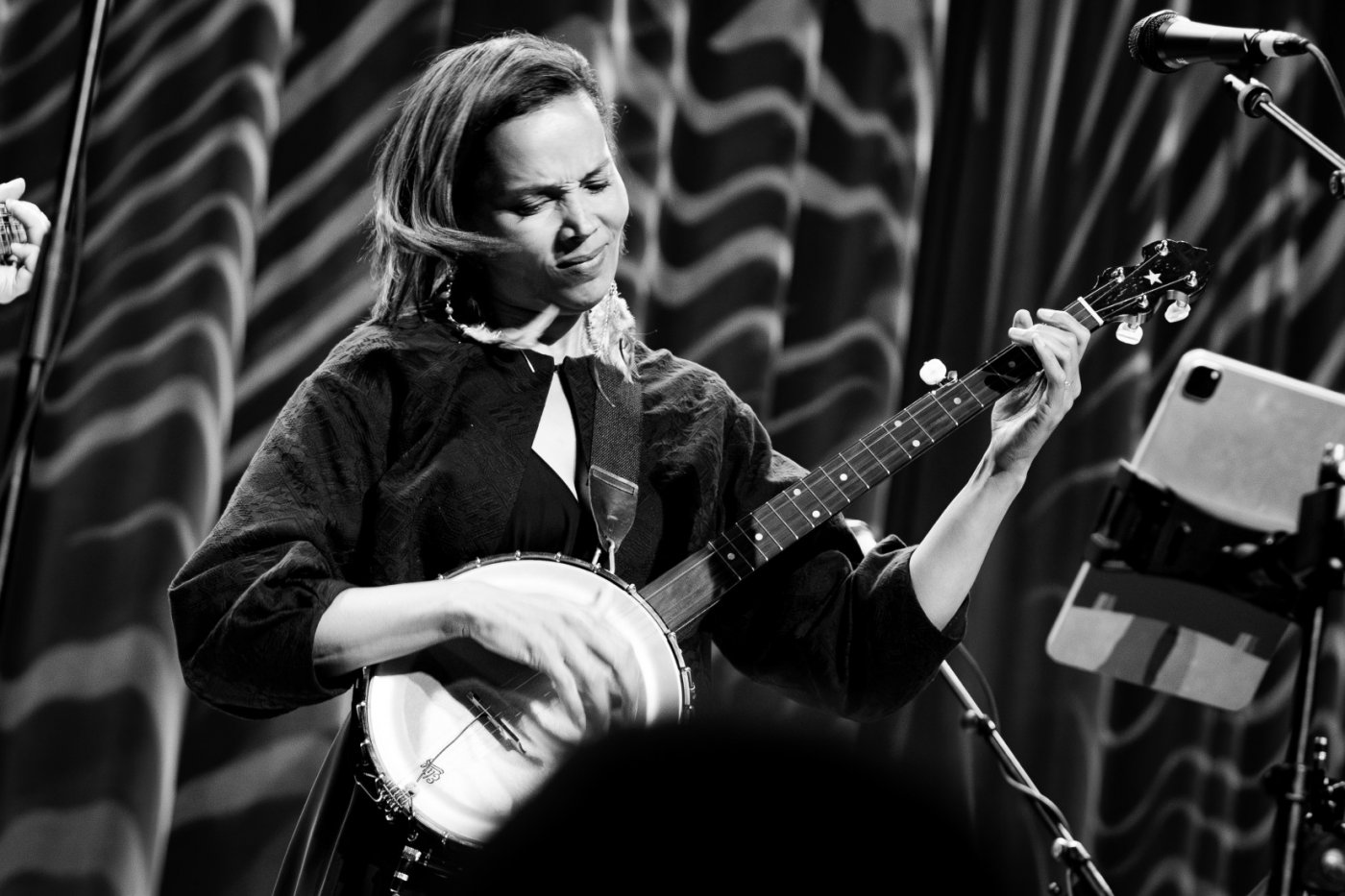 Rhiannon Giddens: Music of the American Underclass - What Really Made America Great