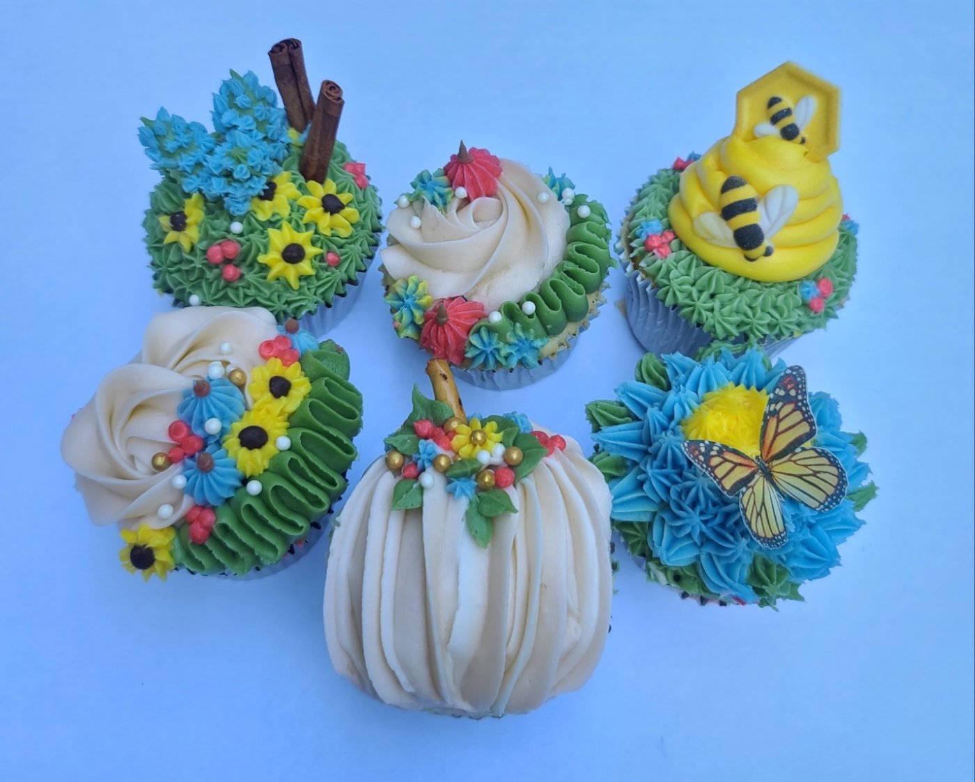 Cupcake Decorating Class, Clinton