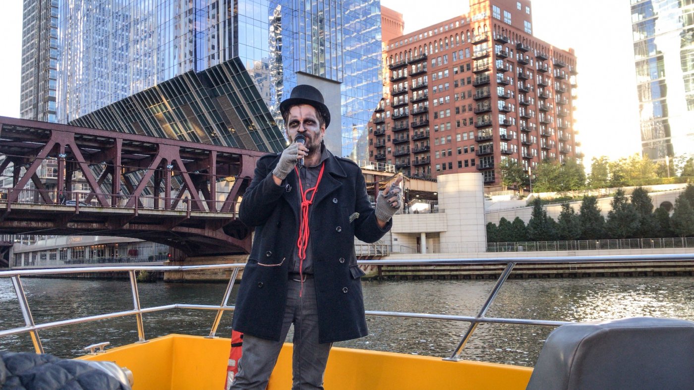 City Cruises Chicago Seadog Haunted River Tour 