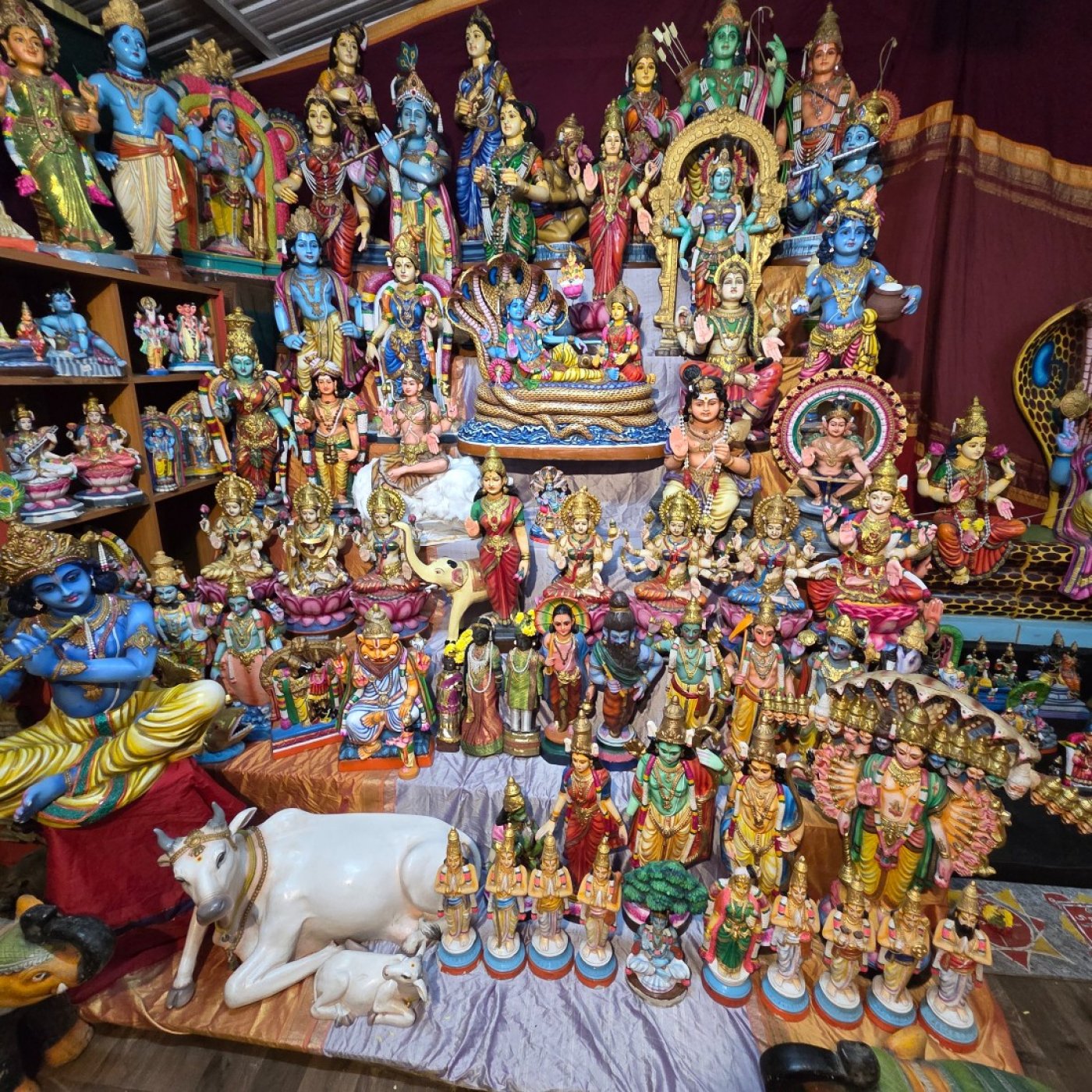 Dasara dolls(Golu) walk.