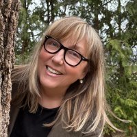 Denise Davy -Author