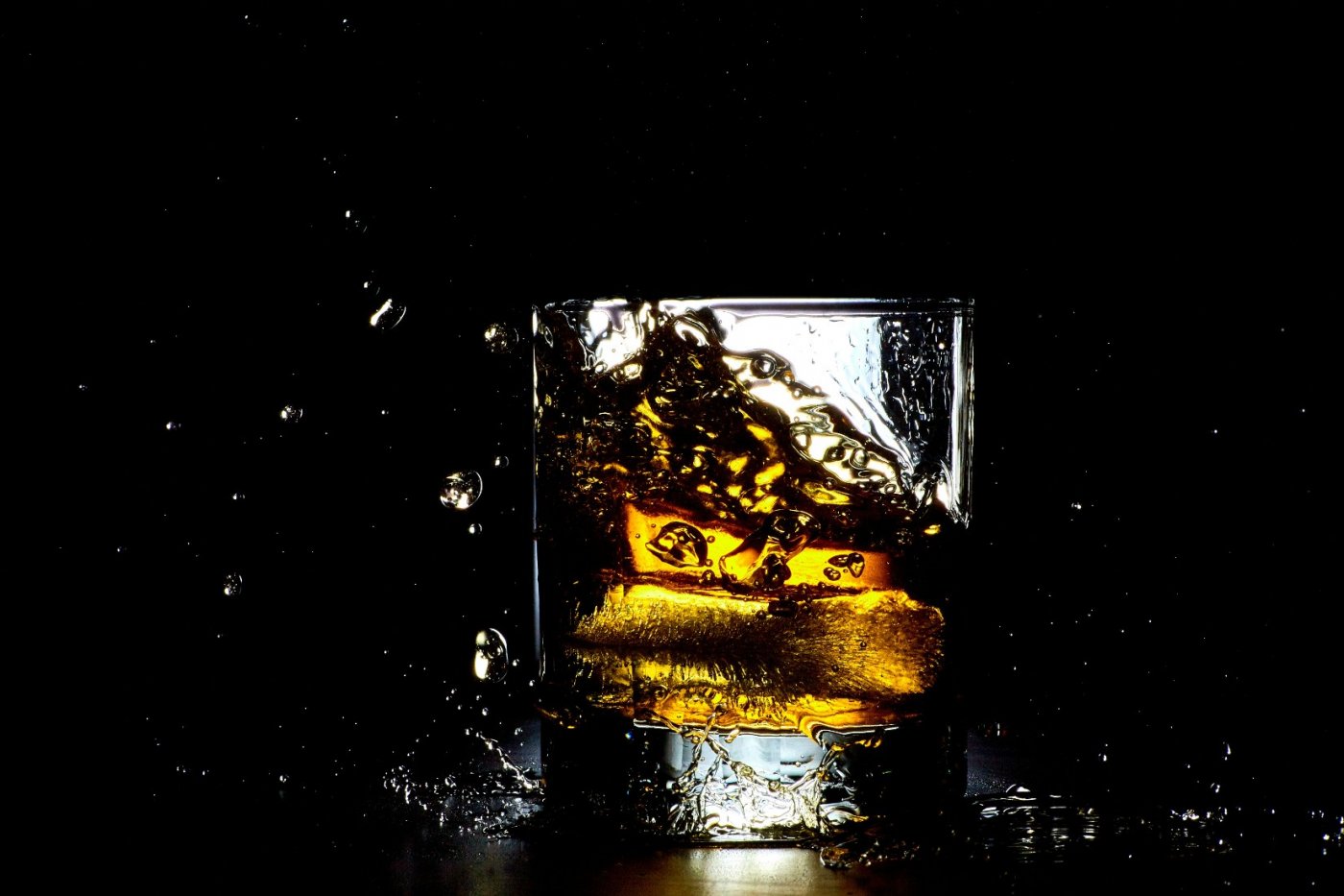 \ud83c\uddeb\ud83c\uddf7 French Whiskey Tasting & Pairing Experience