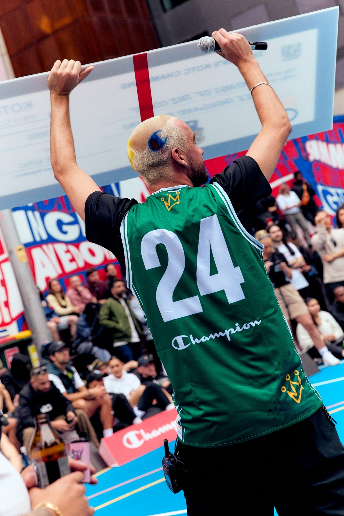 CHAMPION'S KING OF THE COURT