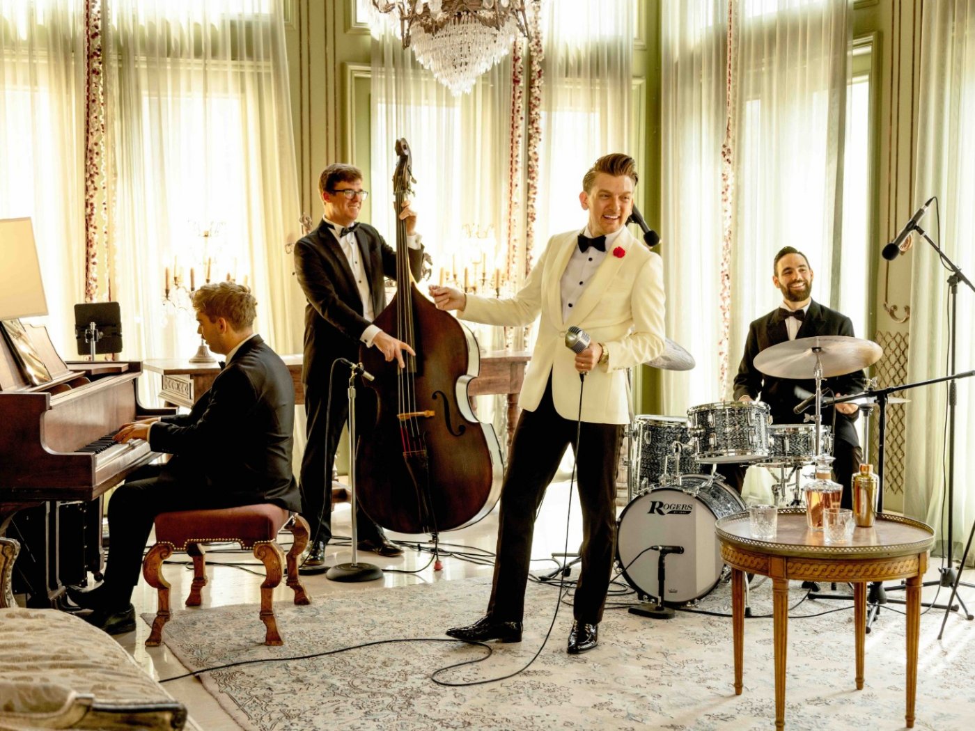 The Nightcaps Holiday Lounge