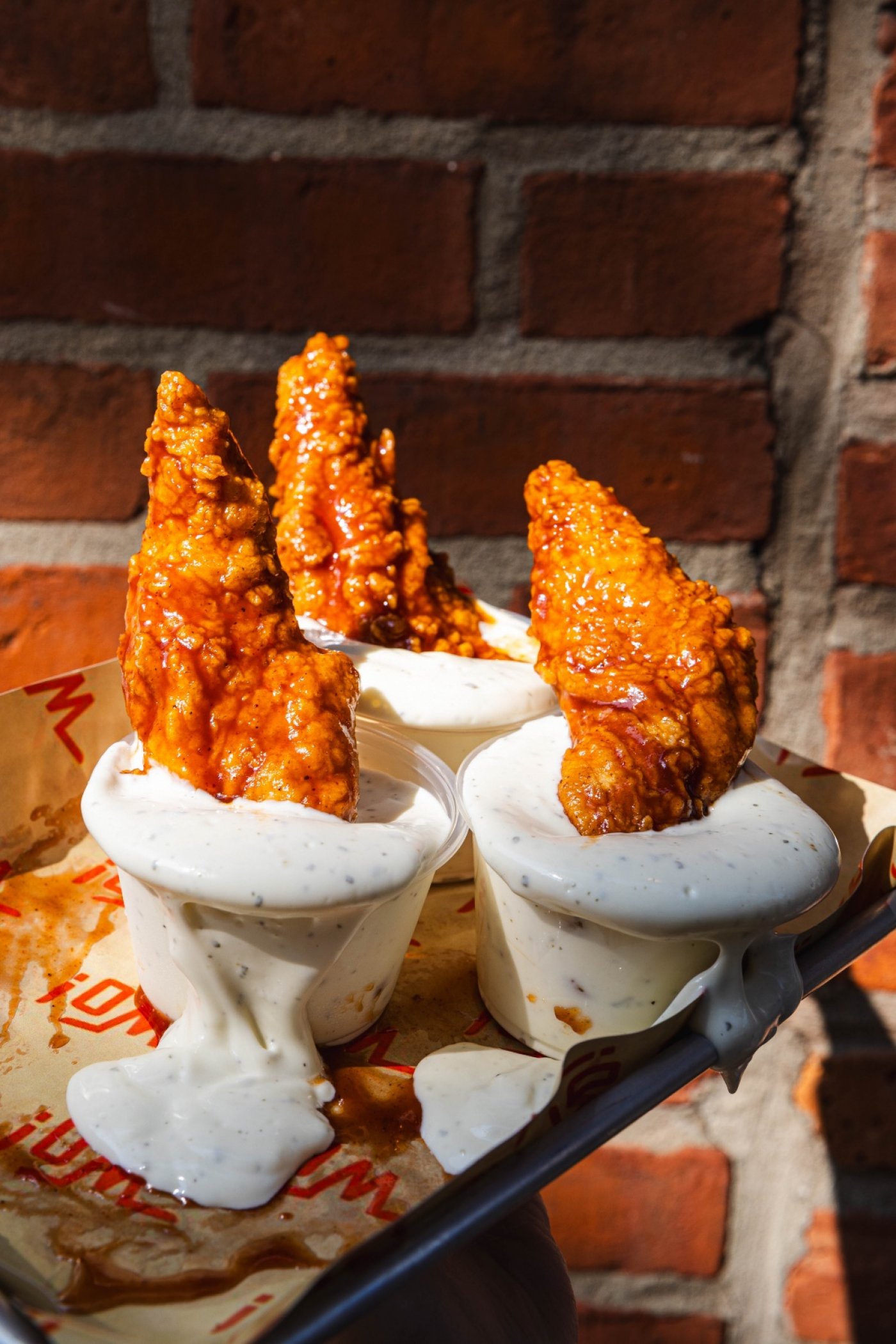 Wings Over Badgers Tailgate with Football Legend Melvin Gordon III \u2014 Plus Free Wings!