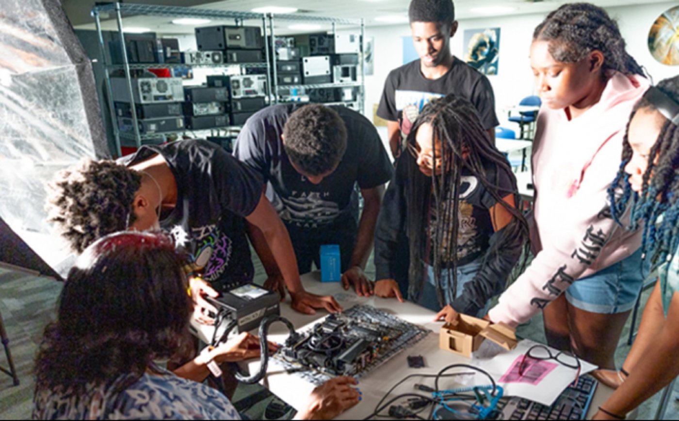 BYOC Bust \u2019Em Up - Hard Drive Smash and Tune Up Your PC