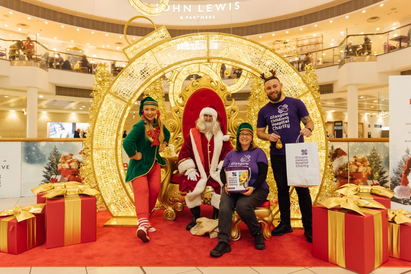 Buchanan Galleries Celebrates the Season of Giving with Festive Family Fun  