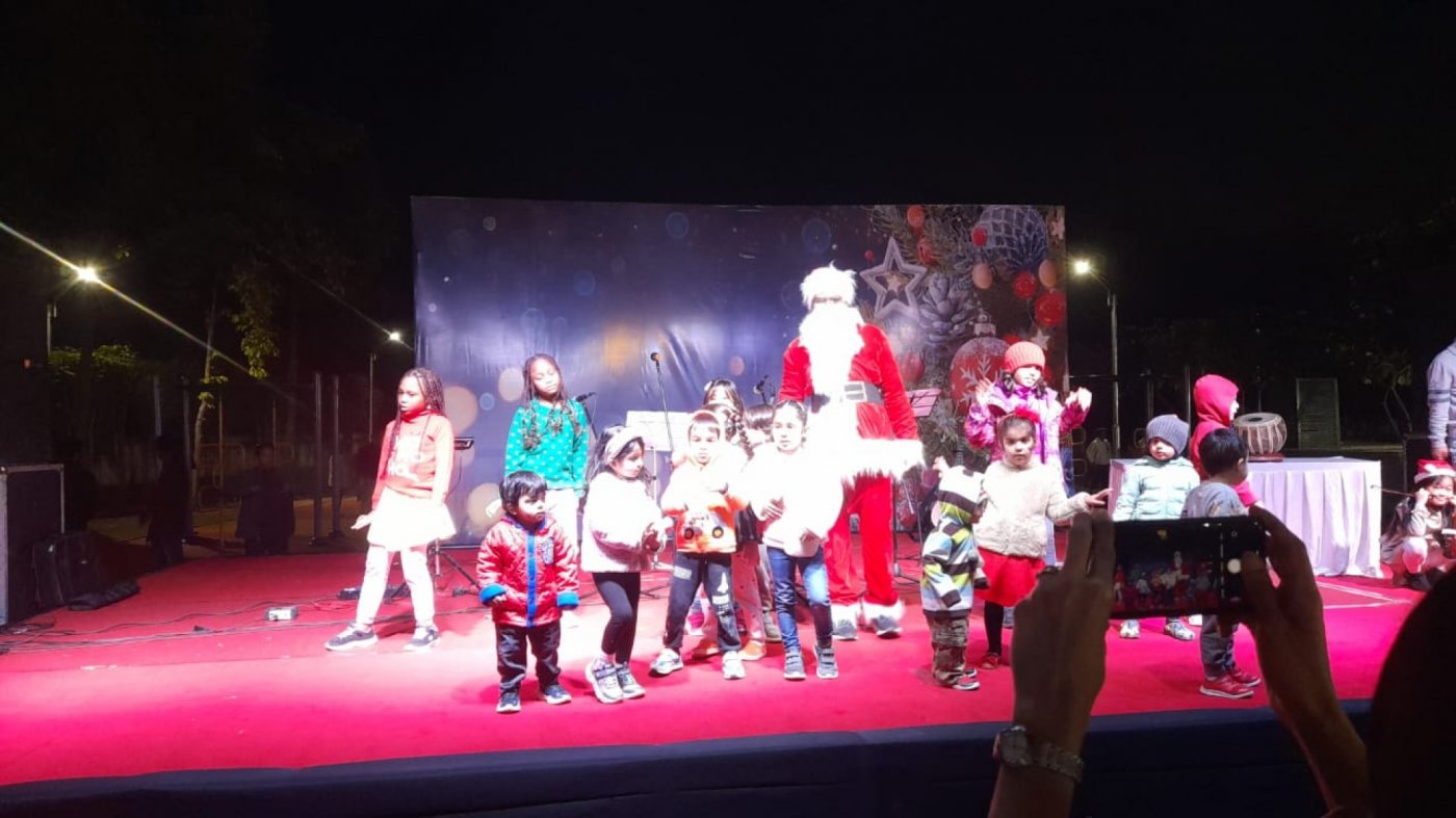 christmas carnival 2025