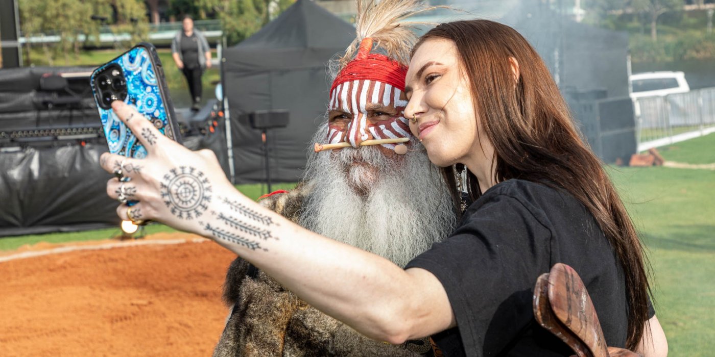 MOURNING IN THE MORNING