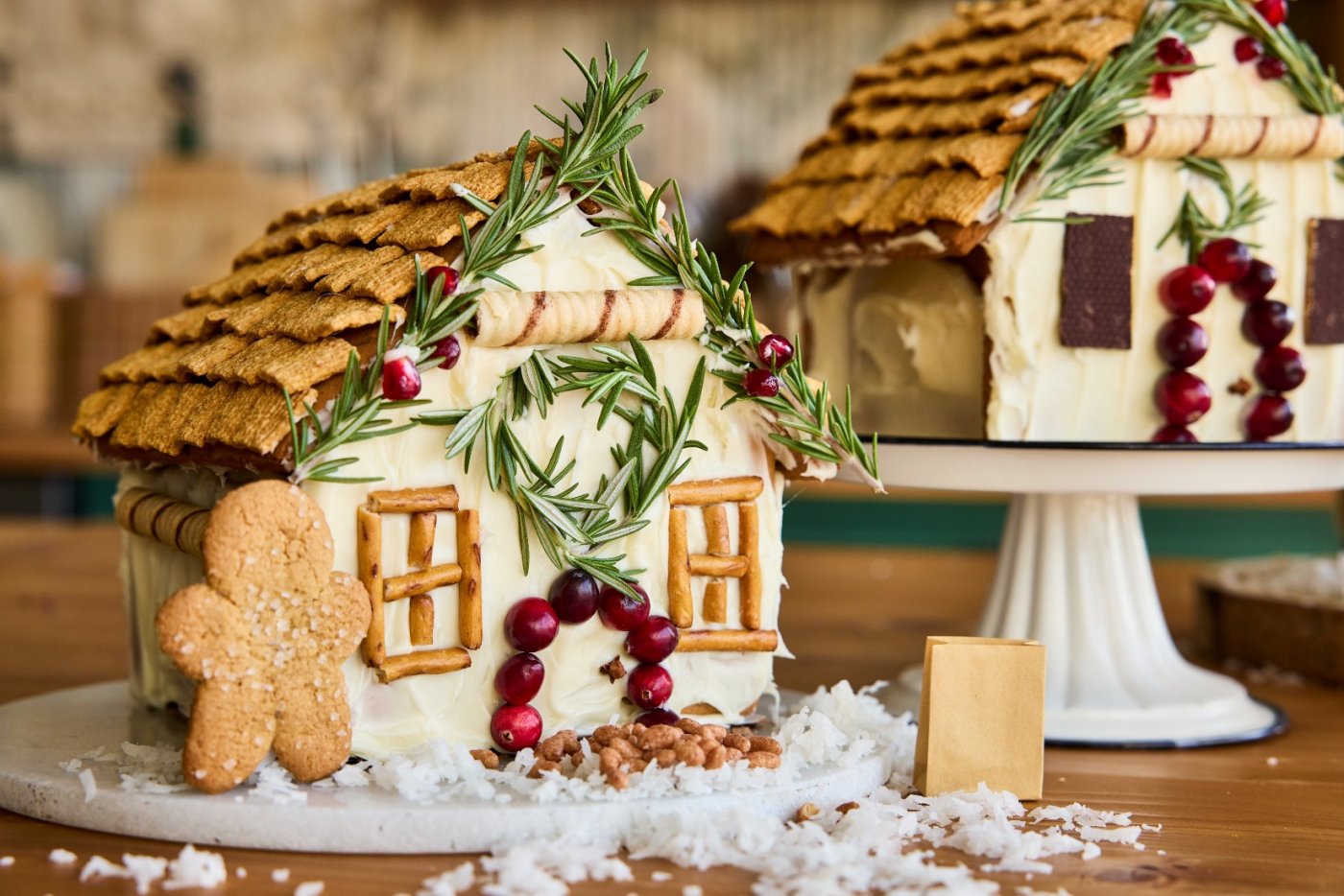 Gingerbread House Decorating Event at Town & Country Market - Shoreline