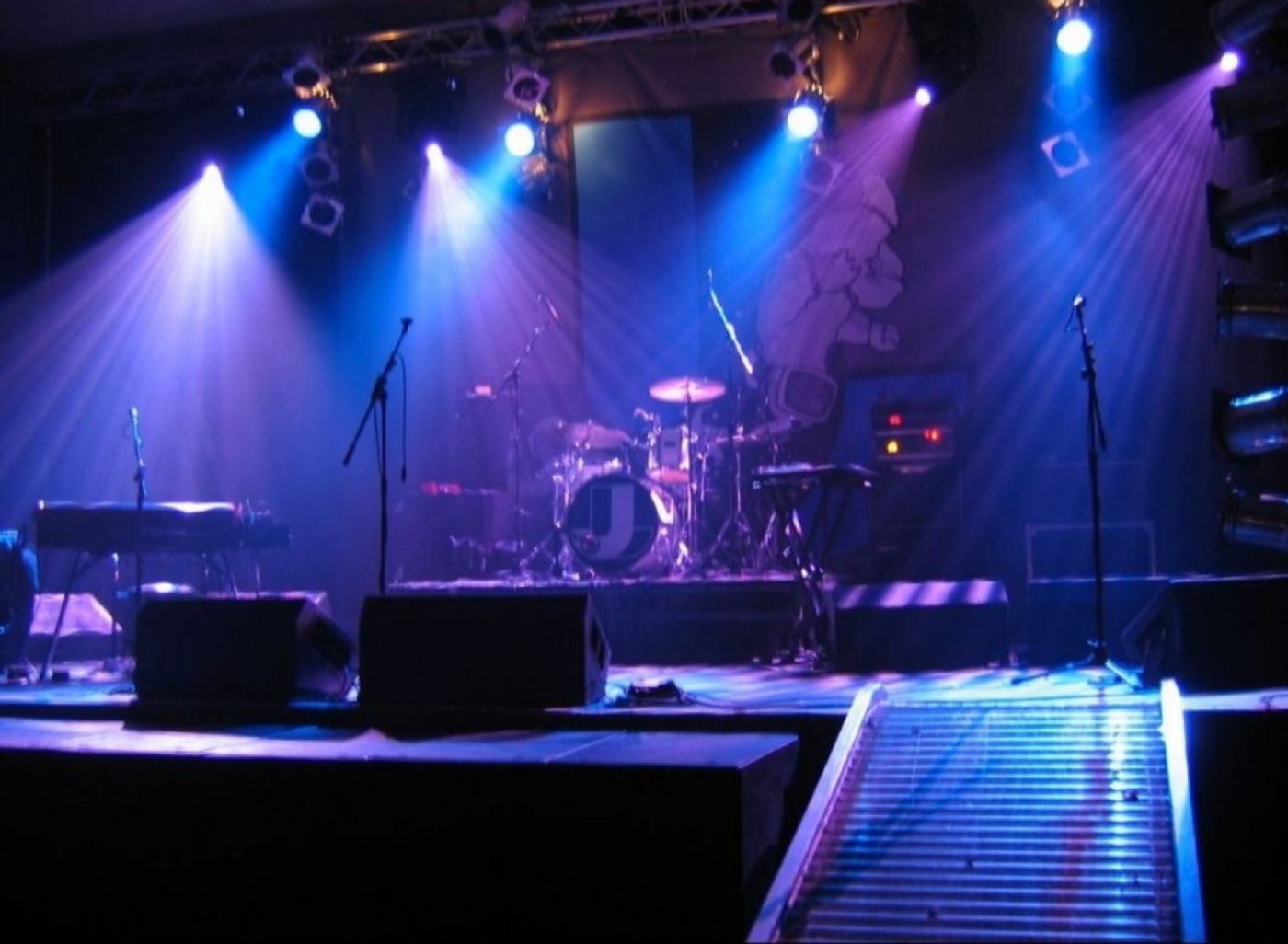 3AM, Who Knows, DubDub